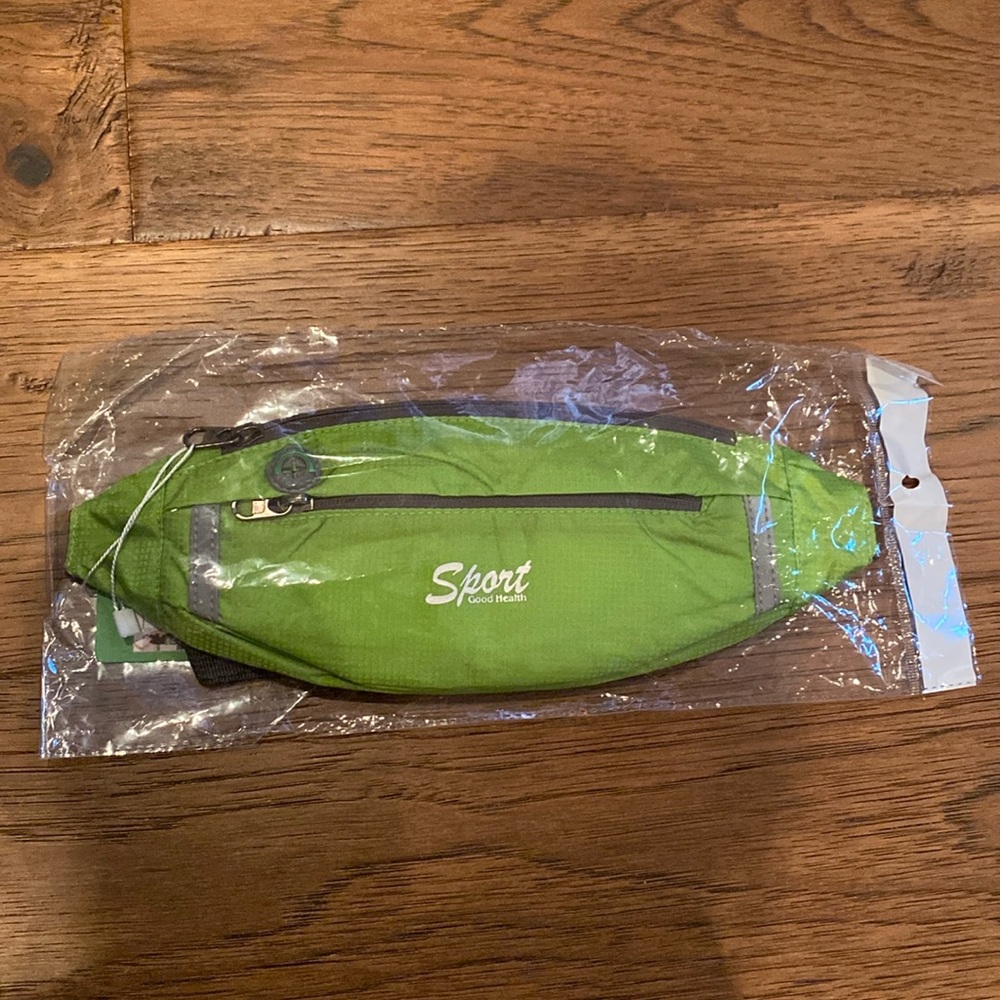 Fanny pack. BNWT. Bright green